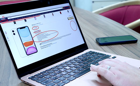 Slow down your thinking to spot fake websites | Psychology | University